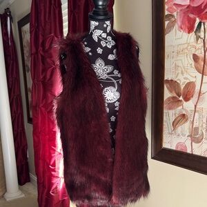 Kensie Burgundy Faux Fur-Trim Vest